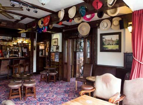 The Kings Arms Bed and Breakfast Wilmslow Exteriör bild